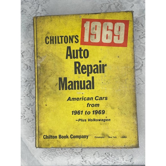 Chilton's 1969 Auto Repair Manual: American Cars 1961 to 1969 - Plus Volkswagen - Picture 1 of 13